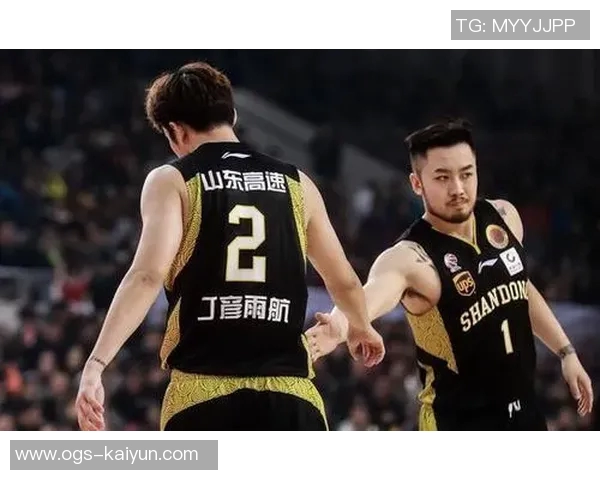 睢冉为何缺席新赛季山东队:他目前有伤需要休养 睢冉为何缺席新赛季山东队:他目前有伤需要休养