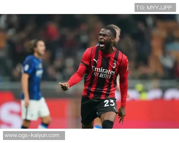 托莫里回忆加盟米兰:弟媳一听到米兰,立刻竖起了大拇指 托莫里回忆加盟米兰:弟媳一听到米兰,立刻竖起了大拇指