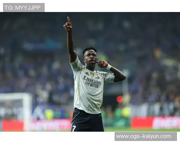 皇马客场4-3奥林匹亚科斯,姆巴佩大四喜,维尼修斯两助攻